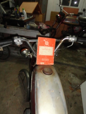 ขาย  a100 มีเล่มทะเบียน