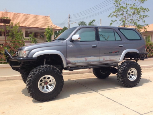 ขายtoyota sport rider วางคาน