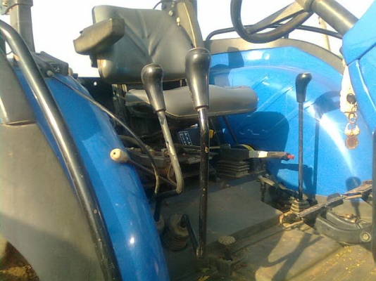 ขายTD95PLUS NEWHOLLAND สองเพลาครับ