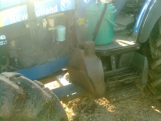 ขายTD95PLUS NEWHOLLAND สองเพลาครับ