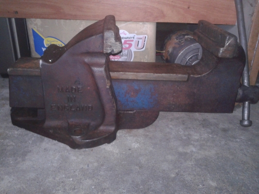 อยากขายเครื่องมือช่าง