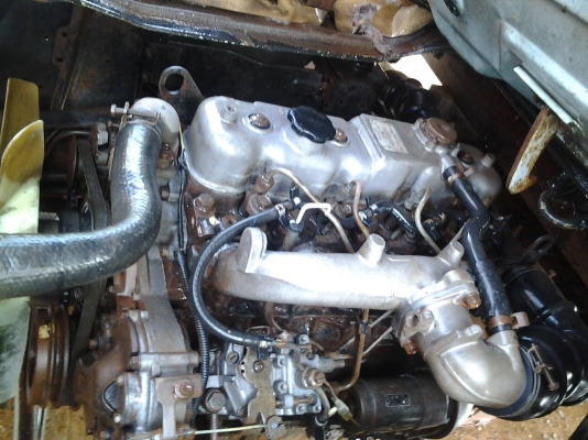 ISUZU ELF88  NKR55E ห้างแท้ปี 33 เกียรยาว พร้อมหลังคาโดยสาร