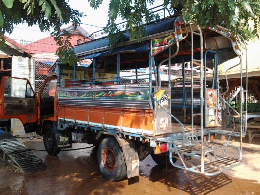 ISUZU ELF88  NKR55E ห้างแท้ปี 33 เกียรยาว พร้อมหลังคาโดยสาร