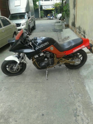 ขายมอเตอร์ไซค์ ซูซูกิคาทาน่า 750