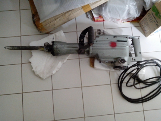 ขายแย็กไฟฟ้าตัวใหญ่มือสอง1540w 220v สภาพเดิมพร้อมใช้ราคา 5,500 บาท ขายแย็กไฟฟ้าตัวใหญ่มือสอง1540w 220v สภาพเดิมพร้อมใช้ราคา 5,500 บาท