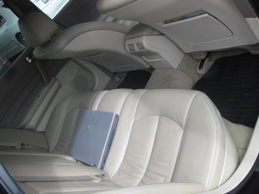 ขายด่วยเทียน่าตัวท้อปพร้อมใช้งาน..ขายถูกมาก..  2005 NISSAN, TEANA 230 JS   สีดำ เกียร์ออโต้ติดแก๊สแล้วสภาพสวยมากๆ