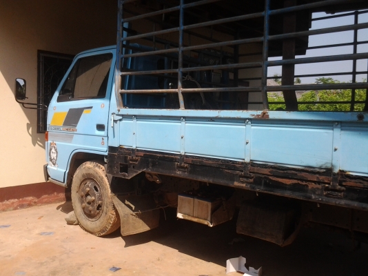 รถหกล้อNKR110แท้ปี2531ราคาถูก รถหกล้อNKR110แท้ปี2531ราคาถูก