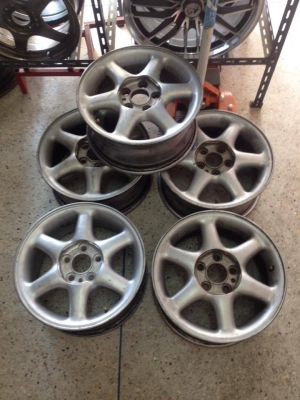 เเม็กมือสอง Volvo ขอบ15 กว้าง6.5 5รู108