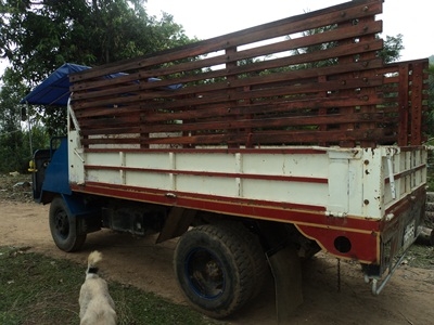 ขายรถอีแต๋นหกล้อ บรรทุก8-9ตันได้ เครื่องนิสสัน 100 แรง ช่วงล่างอีสุ85