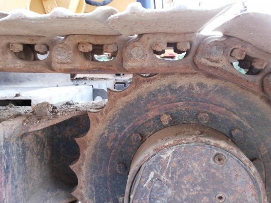 ขายรถขุดCATE70B รถนอก ตามสภาพ มีลายหัวกระแทก ขายรถขุดCATE70B รถนอก ตามสภาพ มีลายหัวกระแทก