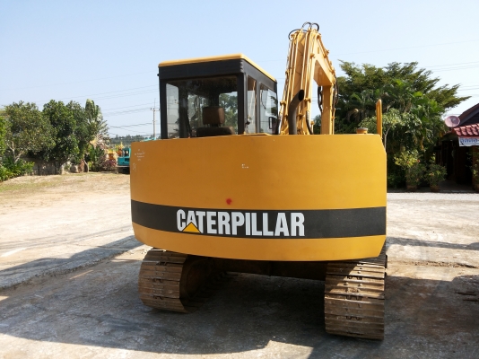 ขายรถขุดCATE70B รถนอก ตามสภาพ มีลายหัวกระแทก ขายรถขุดCATE70B รถนอก ตามสภาพ มีลายหัวกระแทก