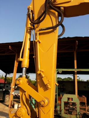 ขายรถขุดCATE70B รถนอก ตามสภาพ มีลายหัวกระแทก ขายรถขุดCATE70B รถนอก ตามสภาพ มีลายหัวกระแทก