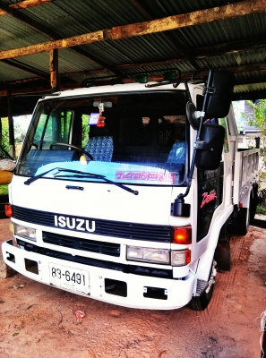 ขาย อีซูซุร็อคกี้ 195 ขาย อีซูซุร็อคกี้ 195