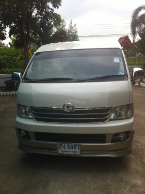 ขายรถตู้TOYOTA VENTURE ปี2006 v รุ่นท็อป ออโต้ เจ้าของขายเองครับ