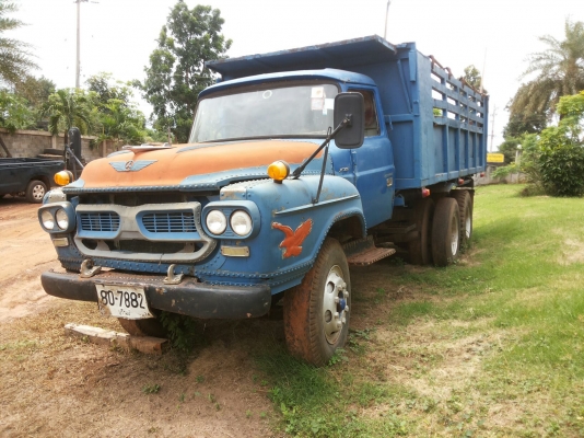 ขาย10ล้อหัวยาว2เพลาดั๊มหัวเหล็กมีประตู ISUZU TX 165 6BD1 เครื่องดี ติดง่าย อึด ทน ช่วงล่าง2เพลา200หมวกเจ็ก คัสซีดี มีบวมซับในช่วงปลายบ้าง เสริมเหล็กบนล่างแล้ว คานหน้าเดิม กระบะดั๊มเหล็ก พื้นดีข้างดีไม่ผุ พ.พาวเวอร์ เบรคทริฟฟี่ หัวบางดี ภายในดีคอนโซลครบ ยา