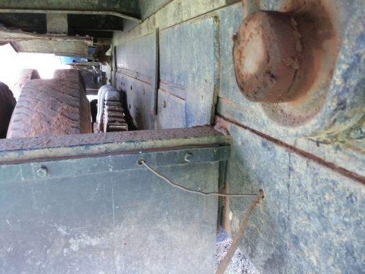 ขาย10ล้อหัวยาว2เพลาดั๊มหัวเหล็กมีประตู ISUZU TX 165 6BD1 เครื่องดี ติดง่าย อึด ทน ช่วงล่าง2เพลา200หมวกเจ็ก คัสซีดี มีบวมซับในช่วงปลายบ้าง เสริมเหล็กบนล่างแล้ว คานหน้าเดิม กระบะดั๊มเหล็ก พื้นดีข้างดีไม่ผุ พ.พาวเวอร์ เบรคทริฟฟี่ หัวบางดี ภายในดีคอนโซลครบ ยา