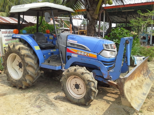 รถแทรกเตอร์