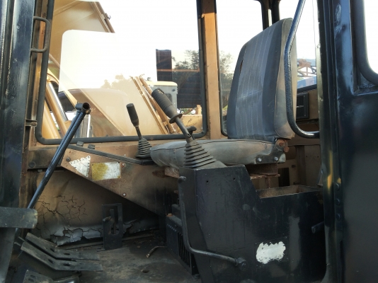 ขายรถขุดCATE110B รถนอก ขายตามสภาพ ราคา650000