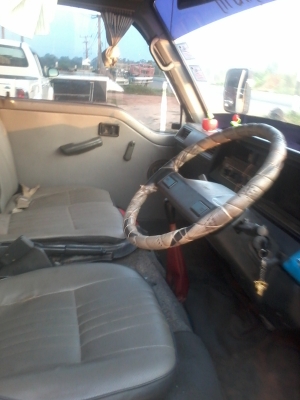 รถตู้ นิสสัน เออแวน 62000