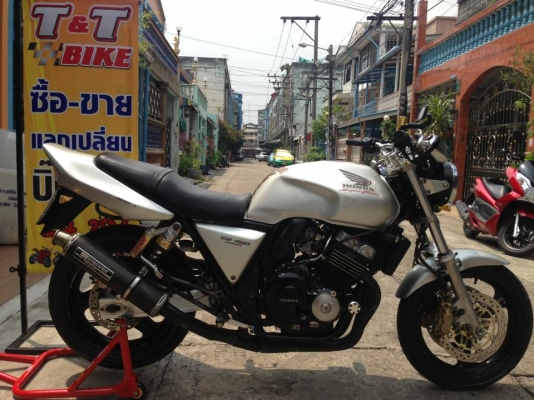 ต้ำพระราม2ขาย yamaha xjr400ปี98 ประกอบใหม่สวยๆเครื่ิองแรง อินวอย์แท้ ระบบไฟครบทุกระบบคับ(รับ-แลก-เทิร์นทุกรุ่น)