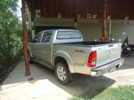 ขาย วีโก้ 4x4 เครื่อง 2500 เกียร์ธรรมดา 4 ประตู