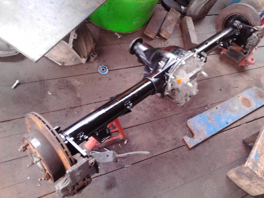 เพลาท้าย NISSAN 3.1 เต็ด แปลง ดิสเรียบร้อย มีรูป