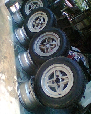 ล้อดิบดิบ13กว้างกว้างจ้า 3800 กลิ้งคนเดิม 0892501193