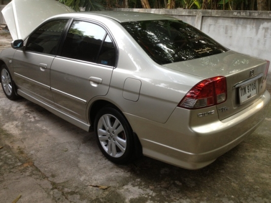 ขาย HONDA, CIVIC 1.7 VTi-Lev 2005 โฉม Dimention ตาเหยี่ยว