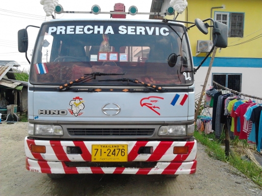 ขายรถ6ล้อ ติดเครน 5ตัน 5ปลอก