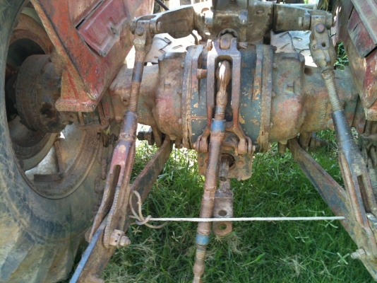 ขายรถแมสซี่ 275 พร้อมผานพรวน