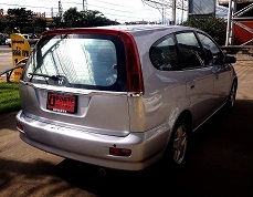 Honda Stream  ดาวน์น้อย น้อย  รถบ้าน สภาพสวยโคตร โคตร จ้า