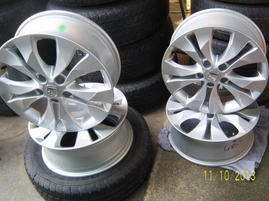 แม็ก C R V ขอบ 17 สวยๆ