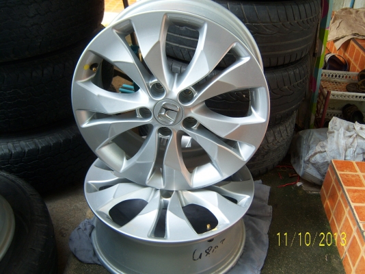 แม็ก C R V ขอบ 17 สวยๆ