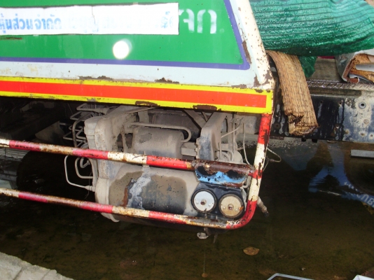 รถบรรทุกหัวลาก....