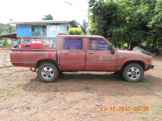 ขาย Toyota 4 ประตู ม้ากระโดด เดิม ๆ(ราคา 65000 ภายในสิ้นเดือนนี้) รถใช้ดี ยกเลิกการขาย