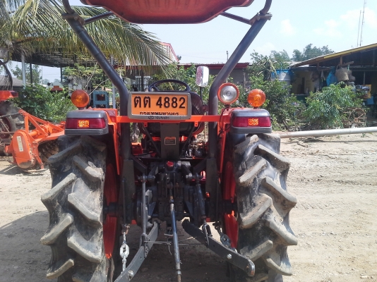 รถแทรกเตอร์L3408