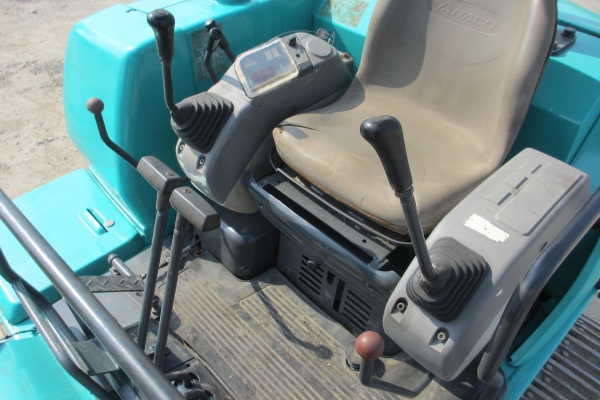 KOMATSU PC45-1 เก่านอก เอวแน่น ปั็มแรง สภาพพร้อมใช้ KOMATSU PC45-1 เก่านอก เอวแน่น ปั็มแรง สภาพพร้อมใช้