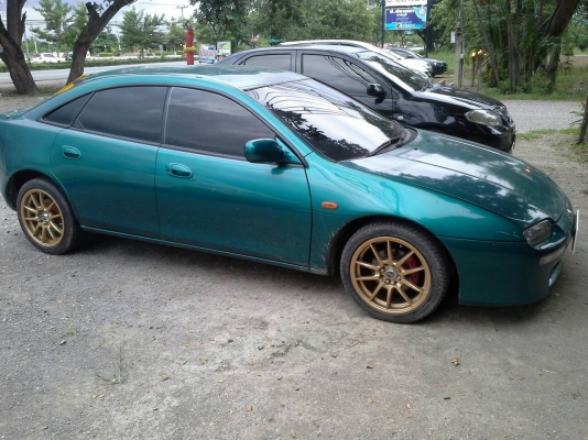 ขายรถมาสด้า323F(แอสติน่า) 87000 บาทเครื่อง1.8 หัวฉีด พ.พาวเวิอร์ T.0898826886