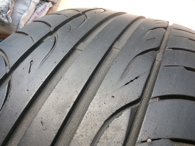 ขายยาง235/50/18 ปี 4009 MAXXIS VICTRA I PRo   1 ชุด