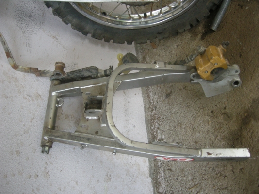 โซ๊คหน้าคู้ละ 900 สวิงอาร์มพร้อมดิส 1200 โซ๊คหน้าคู้ละ 900 สวิงอาร์มพร้อมดิส 1200