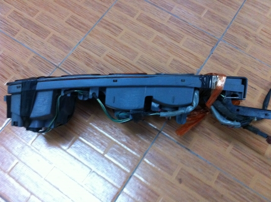 ไฟท้าย Cube VRS import auto part