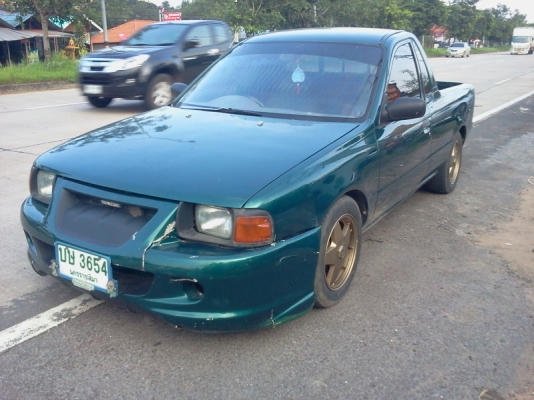 ขายนิสสัน NV กระบะ ซุปเปอจิ๋ว ขายถูก พร้อมใช้งานคับ