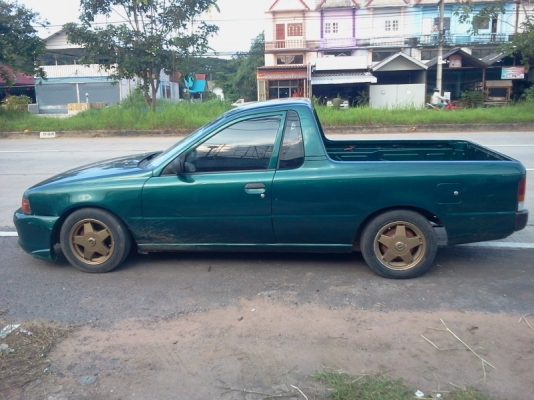 ขายนิสสัน NV กระบะ ซุปเปอจิ๋ว ขายถูก พร้อมใช้งานคับ