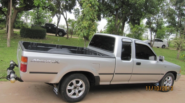 ขายรถกระบะไมตี้เอ็กปี1995 สีบร์อนเงินสวยๆเอกสารพร้อมโอน+ภาษีไม่ขาด+แอร์เย็นจัด+ชีดี+แม๊กไลเนอน์ใหม่+ล้อแม็กขอบ15 รถสภาพพร้อมใช้งานครับ... ขายที่165000บาท สนใจสอบถามได้ครับ080-1696651 รถยุจังหวัดอำนาจเจริญอยากให้มาลองขับดูครับเรื่องราคาคุยกันได้ครับ