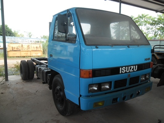 NKR 110 หัวครัชซี มี 2 คันให้เลือก