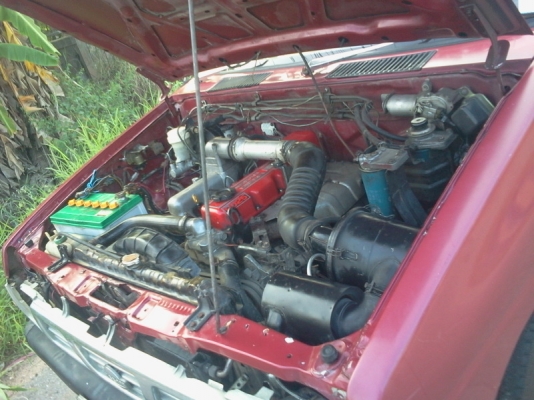 ขายนิสสัน big m หน้าหัก ปี93 ฝาแดง ขายถูก พร้อมใช้งานคับ