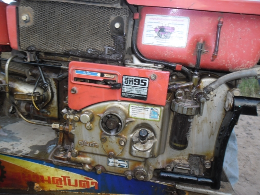 สยามคูโบต้าNC131ตัวนูน ลายสายรุ้ง+คูโบต้าET95ตัวนูนกระป๋องฟ้า สยามคูโบต้าNC131ตัวนูน ลายสายรุ้ง+คูโบต้าET95ตัวนูนกระป๋องฟ้า