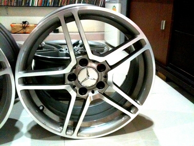 แม็กซ์ BENZ 17 นิ้ว กว้าง8นิ้ว ET32 สภาพใหม่ ไม่มีดุ้ง ขอบเงาวับ ไม่มีเบียด ล้อสวยทั้งชุด ฝากลางเบนซ์อยู่ครบทั้งหมด ราคาต่อรองได้ ตจว ส่งได้ครับ คลิ้กดูสินค้าอื่นได้ต่อเลยครับ แม็กซ์ BENZ 17 นิ้ว กว้าง8นิ้ว ET32 สภาพใหม่ ไม่มีดุ้ง ขอบเงาวับ ไม่มีเบียด ล้อสวยทั้งชุด ฝากลางเบนซ์อยู่ครบทั้งหมด ราคาต่อรองได้ ตจว ส่งได้ครับ คลิ้กดูสินค้าอื่นได้ต่อเลยครับ