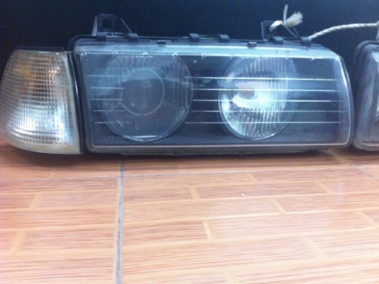 ไฟหน้า E36 VRS import auto part