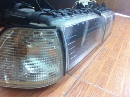 ไฟหน้า E36 VRS import auto part